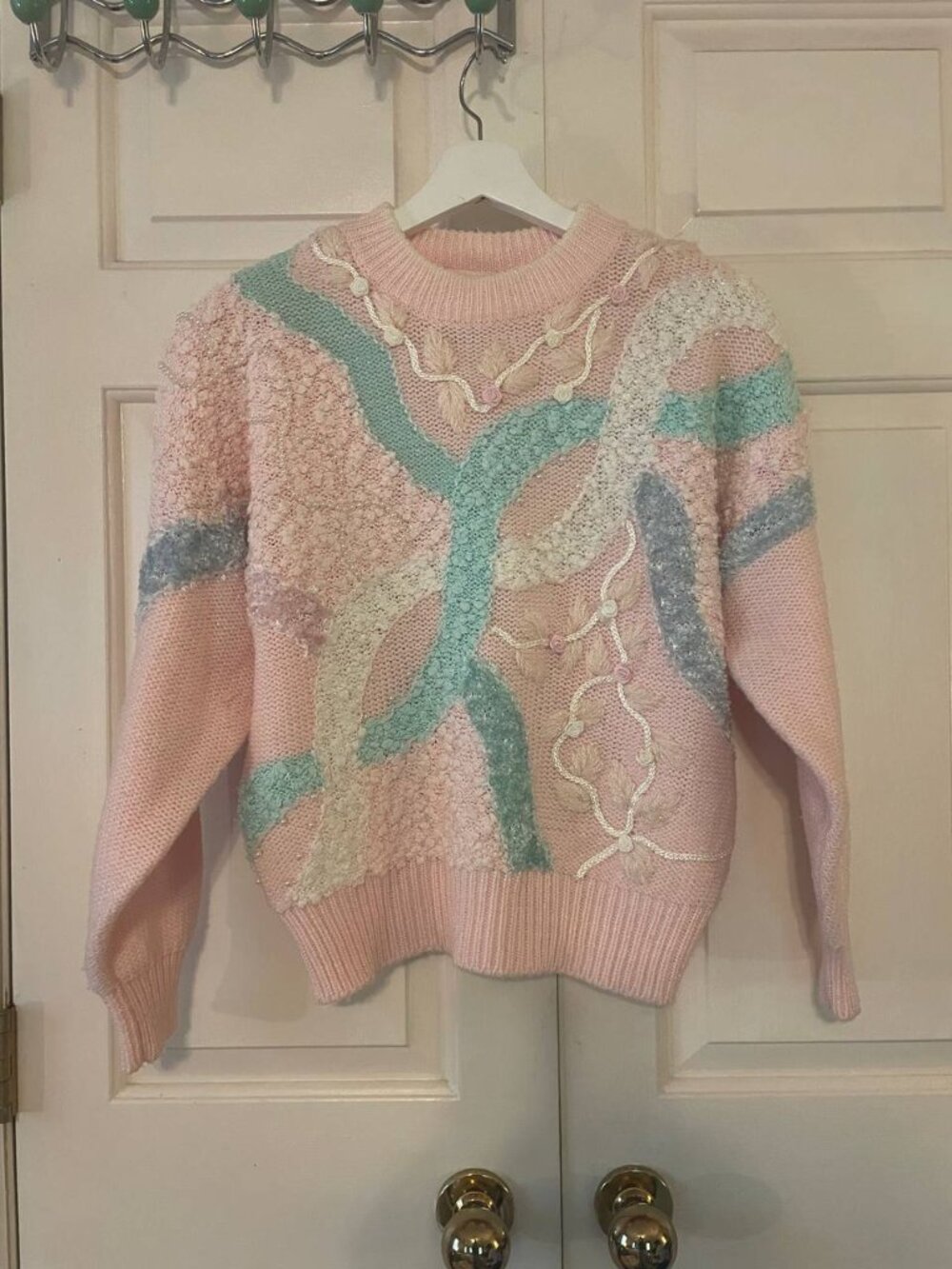 VTG 80s Jaclyn Smith Vintage knit Sweater Pearl & Rose Details | Soft Girl